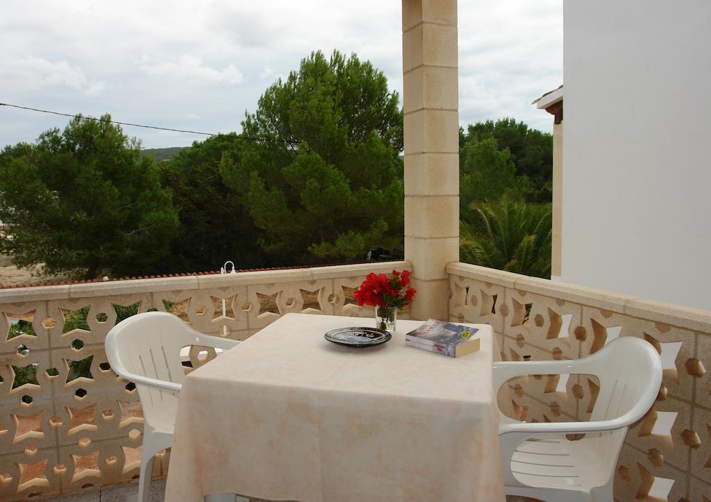 Apartamentos Escandell - Formentera Vacaciones Playa Migjorn Kültér fotó